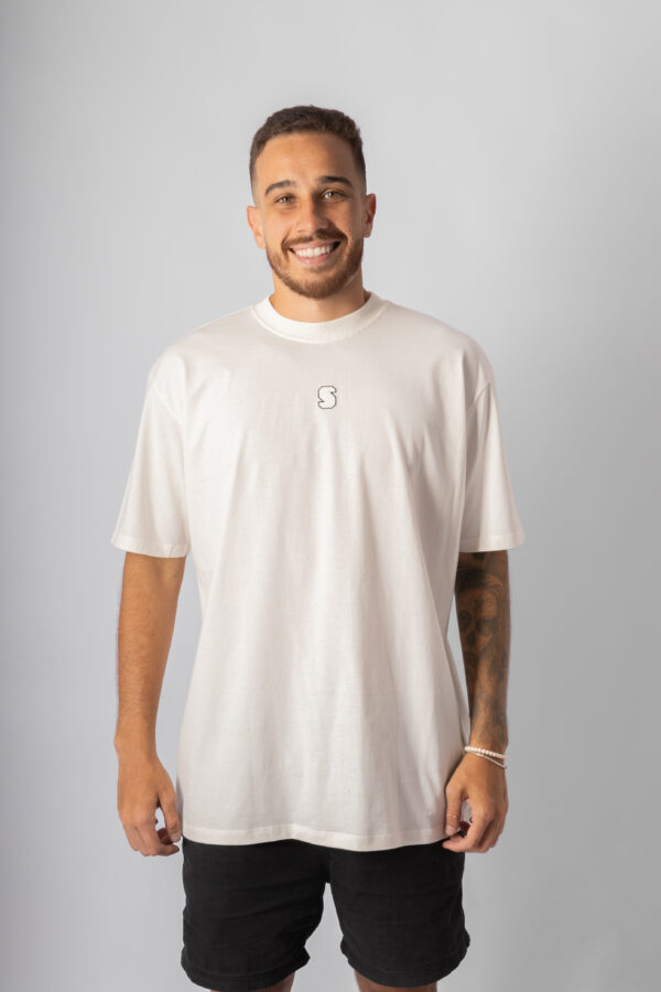 T-Shirt "S" bordado - Image 8